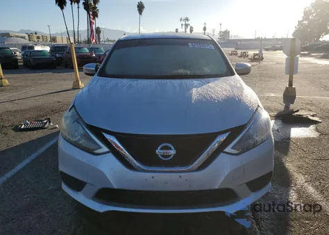 2017 Nissan Sentra S из США, поврежденный, VIN 3N1AB7AP5HY271966